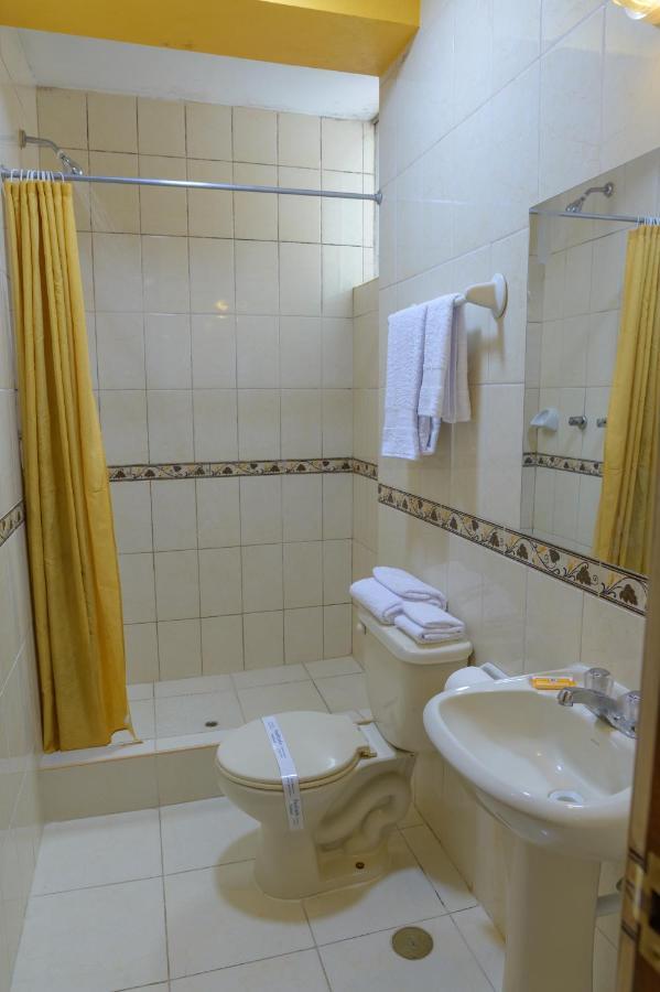 Hostel Sol Andina Inn Пуно Екстер'єр фото