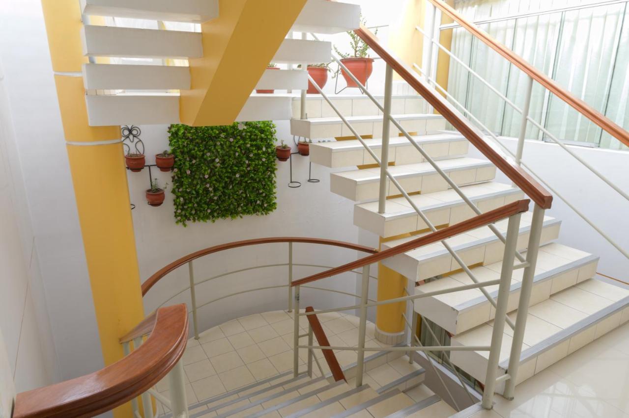 Hostel Sol Andina Inn Пуно Екстер'єр фото