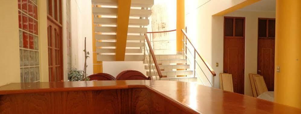 Hostel Sol Andina Inn Пуно Екстер'єр фото